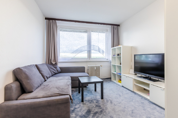 obývací pokoj - Prodej bytu 2+kk v osobním vlastnictví 47 m², Praha 6 - Ruzyně