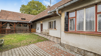Pronájem domu 164 m², Lesná