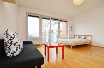 Pronájem bytu 1+kk v osobním vlastnictví 41 m², Praha 10 - Strašnice