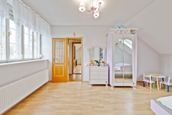 Prodej domu 256 m², Suchdol