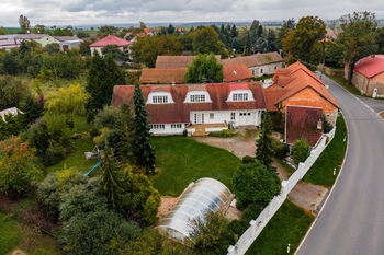 Prodej domu 256 m², Suchdol