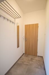 Pronájem bytu 1+kk v osobním vlastnictví 32 m², Libčice nad Vltavou