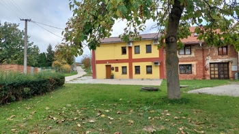 Rodinný dům, pohled z ulice - Prodej domu 145 m², Dětkovice 