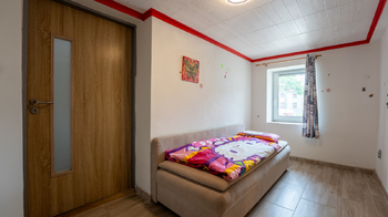 Přízemí - pokoj - Prodej domu 145 m², Dětkovice