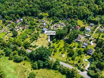 Prodej pozemku 1306 m², Trmice