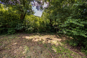 Prodej pozemku 1306 m², Trmice