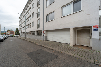 Prodej bytu 2+kk v osobním vlastnictví 79 m², Praha 5 - Radotín