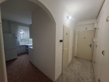 Prodej bytu 2+1 v osobním vlastnictví 62 m², Znojmo