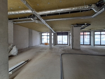 Pronájem obchodních prostor 116 m², Praha 9 - Vysočany