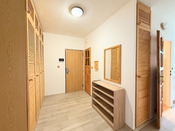Pronájem bytu 2+1 v osobním vlastnictví 60 m², Karlovy Vary