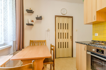 Prodej bytu 2+1 v osobním vlastnictví 49 m², Chomutov