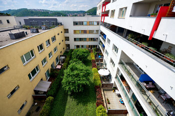 pohled z obýváku - Pronájem bytu 2+kk v osobním vlastnictví 63 m², Praha 4 - Modřany