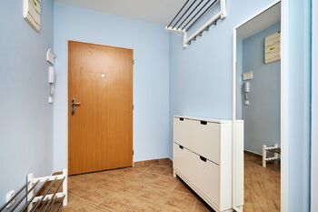 předsíň - Pronájem bytu 2+kk v osobním vlastnictví 63 m², Praha 4 - Modřany