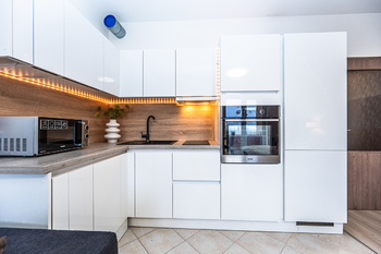 Pronájem bytu 1+kk v osobním vlastnictví 33 m², Praha 9 - Kyje
