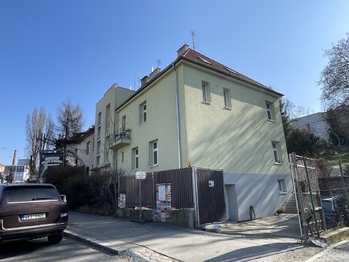 Pronájem bytu 1+kk v osobním vlastnictví 20 m², Praha 8 - Libeň