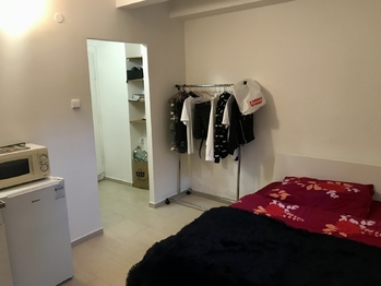 Pronájem bytu 1+kk v osobním vlastnictví 20 m², Praha 8 - Libeň