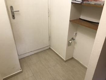 Pronájem bytu 1+kk v osobním vlastnictví 20 m², Praha 8 - Libeň
