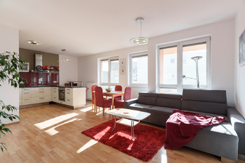 Pronájem 4+kk, Hradec Králové - Třebeš - Pronájem bytu 4+kk v osobním vlastnictví 115 m², Hradec Králové