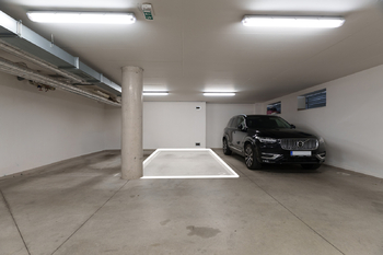 Pronájem 4+kk s parkovacím stáním, Hradec Králové - Třebeš - Pronájem bytu 4+kk v osobním vlastnictví 115 m², Hradec Králové