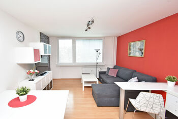 Prodej bytu 2+kk v osobním vlastnictví 50 m², Praha 6 - Vokovice