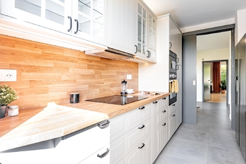 Kuchyně - Prodej domu 284 m², Praha 6 - Přední Kopanina