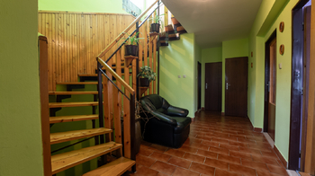 Prodej domu 220 m², Velešovice