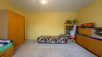 Prodej domu 220 m², Velešovice