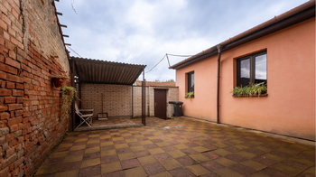 Prodej domu 220 m², Velešovice