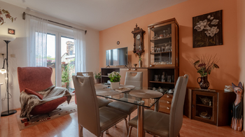 Prodej domu 220 m², Velešovice