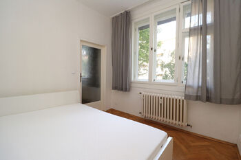 Ložnice - Pronájem bytu 2+kk v osobním vlastnictví 46 m², Praha 10 - Vršovice