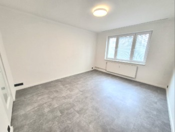 Pronájem bytu 2+1 v osobním vlastnictví 77 m², Praha 6 - Dejvice