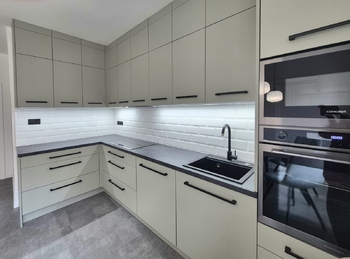 Pronájem bytu 2+1 v osobním vlastnictví 77 m², Praha 6 - Dejvice
