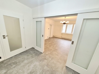 Pronájem bytu 2+1 v osobním vlastnictví 77 m², Praha 6 - Dejvice
