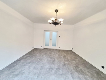 Pronájem bytu 2+1 v osobním vlastnictví 77 m², Praha 6 - Dejvice