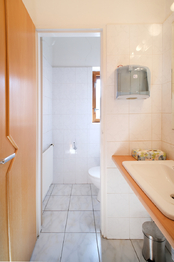 +420 604 191 744 I denisa.myslivcova@re-max.cz - Pronájem kancelářských prostor 90 m², Ostrava