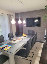 Prodej domu 348 m², Neumětely