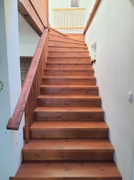 Prodej domu 348 m², Neumětely