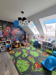 Pokoj. - Prodej domu 348 m², Neumětely