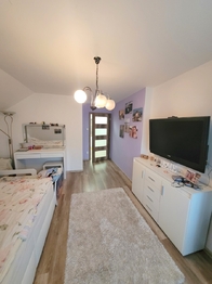 Prodej domu 348 m², Neumětely
