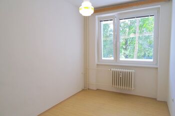 Prodej bytu 3+1 v osobním vlastnictví 83 m², Hradec Králové