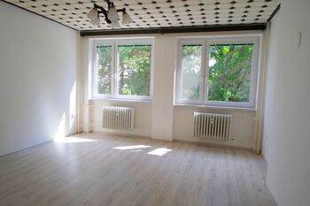 Prodej bytu 3+1 v osobním vlastnictví 83 m², Hradec Králové