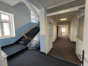 Pronájem kancelářských prostor 148 m², Teplice
