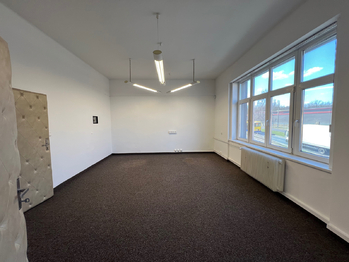 Pronájem kancelářských prostor 148 m², Teplice