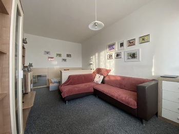 +420 776 335 999, ladislav.urbancik@re-max.cz - Prodej bytu 1+1 v družstevním vlastnictví 36 m², Havířov