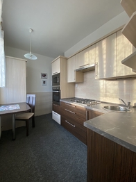 +420 776 335 999, ladislav.urbancik@re-max.cz - Prodej bytu 1+1 v družstevním vlastnictví 36 m², Havířov