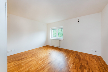 Pronájem domu 160 m², Praha 4 - Záběhlice