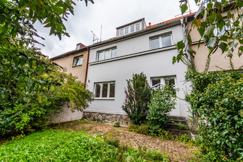 Pronájem domu 160 m², Praha 4 - Záběhlice