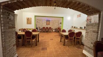 Pronájem obchodních prostor 163 m², Kladno