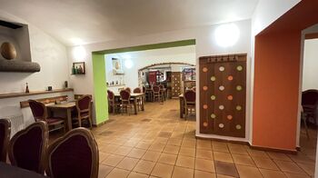 Pronájem obchodních prostor 163 m², Kladno