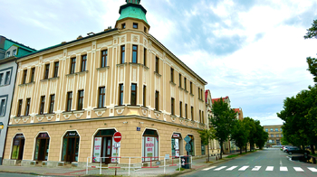 Pronájem obchodních prostor 163 m², Kladno